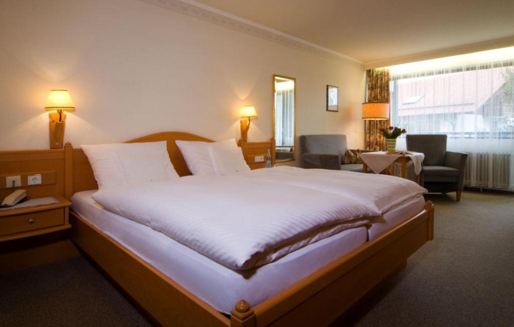 Gaestehaus Huber - Hotel Garni Bad Füssing エクステリア 写真